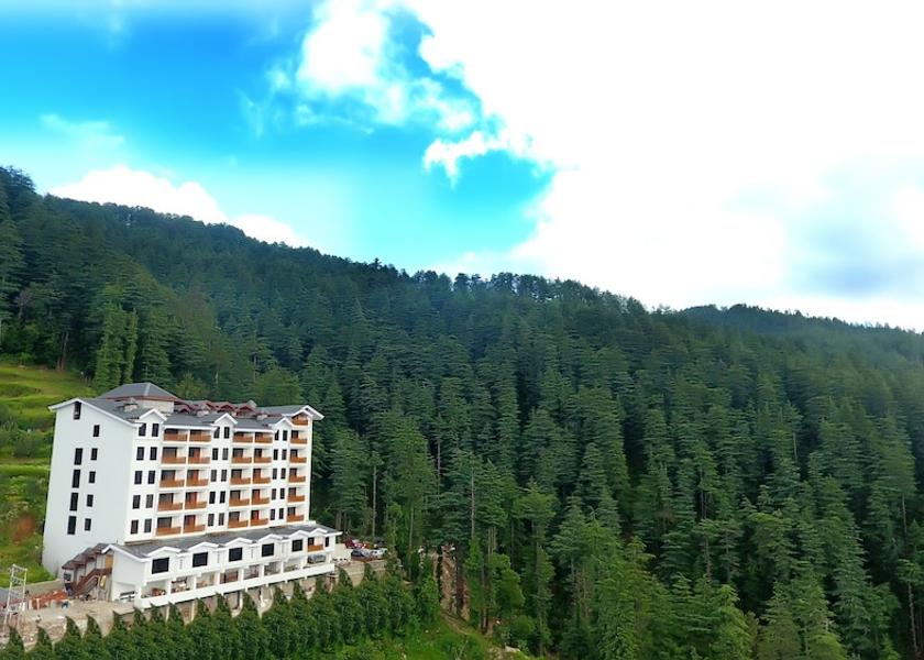 Himachal Pradesh Kufri Front of property