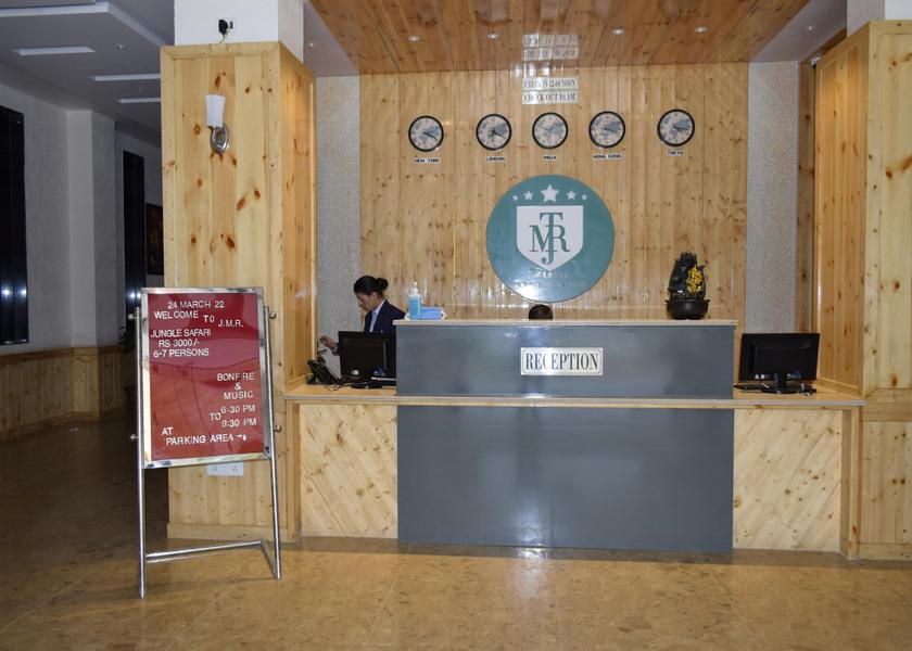 Himachal Pradesh Kufri Public Areas