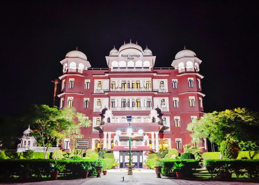 Rajasthan Kishangarh Front of property - evening/night