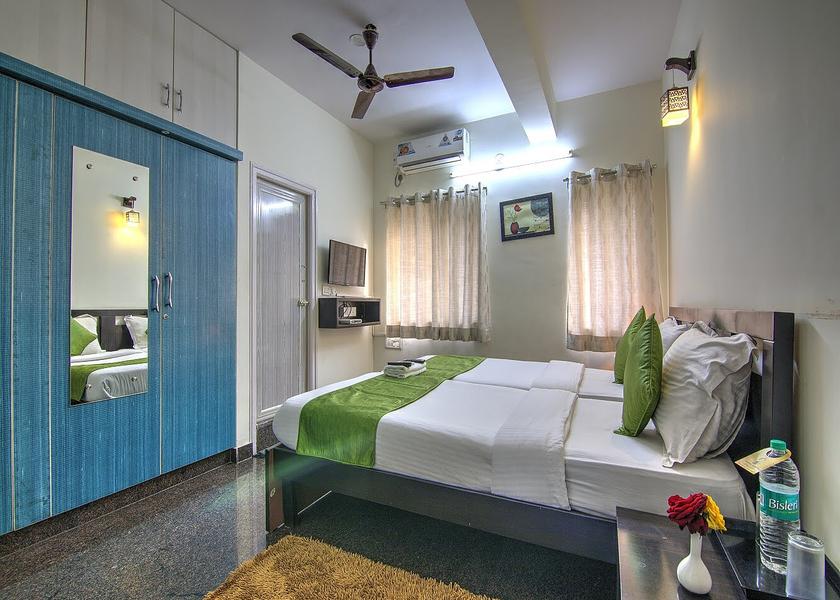 Karnataka Bangalore Deluxe room