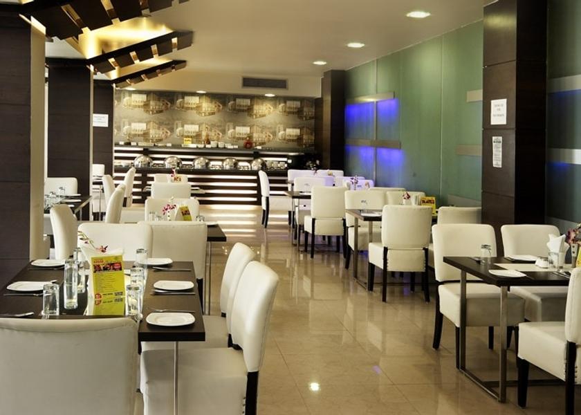 Uttar Pradesh Prayagraj Food & Dining
