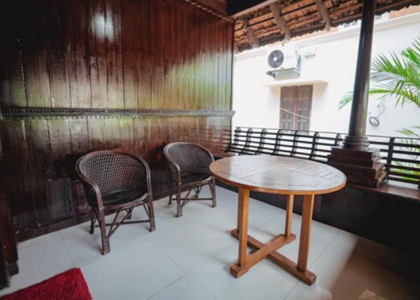 Kerala Varkala Public Areas