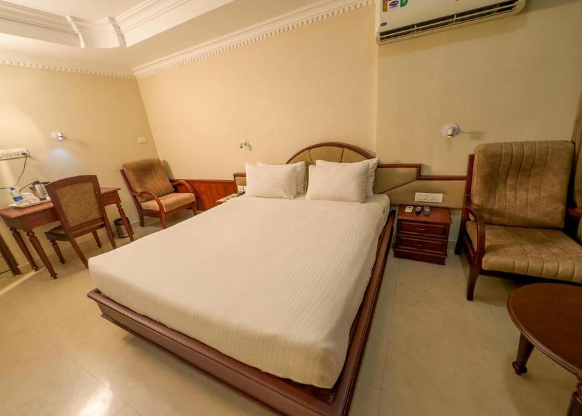 Kerala Thiruvananthapuram Double Room AC