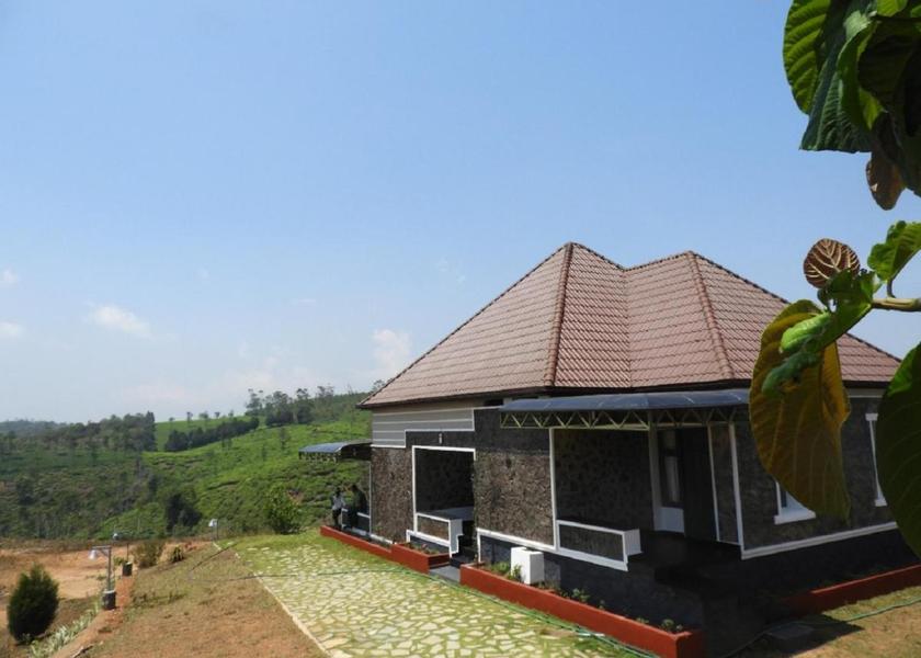Kerala Kuttikkanam Hotel Exterior