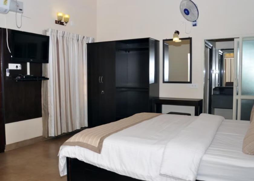 Karnataka Girigur Classic Room