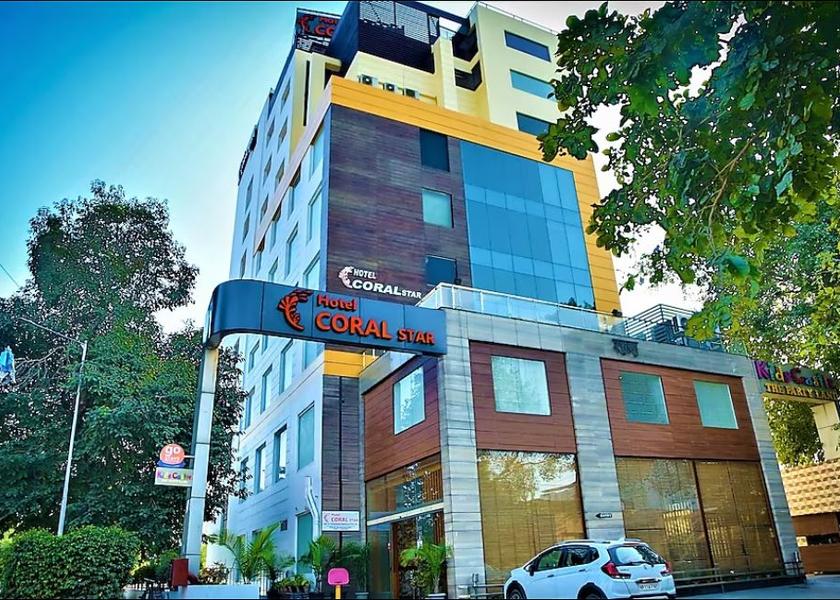 Punjab Chandigarh Hotel Exterior