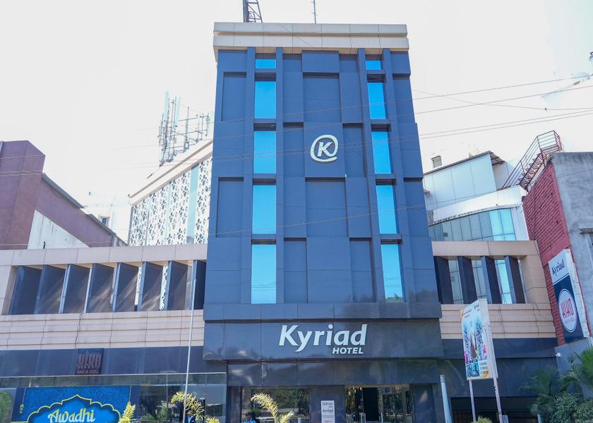 Maharashtra Pune Hotel Exterior