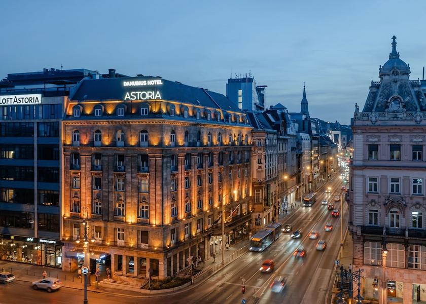  Budapest Facade