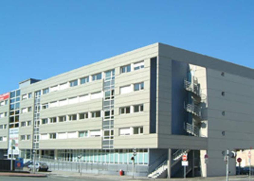Nouvelle-Aquitaine Poitiers Facade