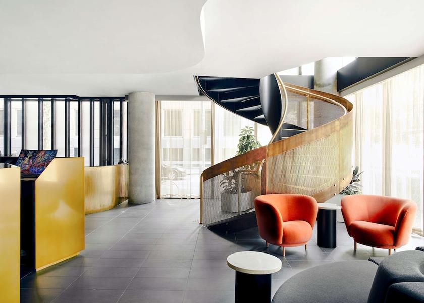 Victoria Melbourne Lobby