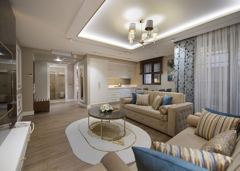  Antalya Living Area