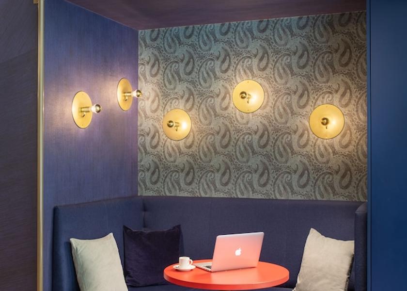  Budapest Lobby