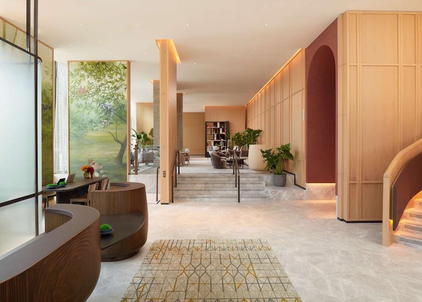 England London Lobby