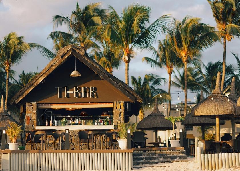 Beach bar
