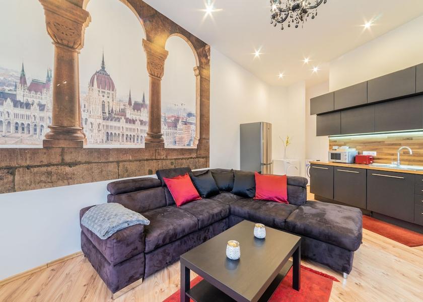  Budapest Living Area