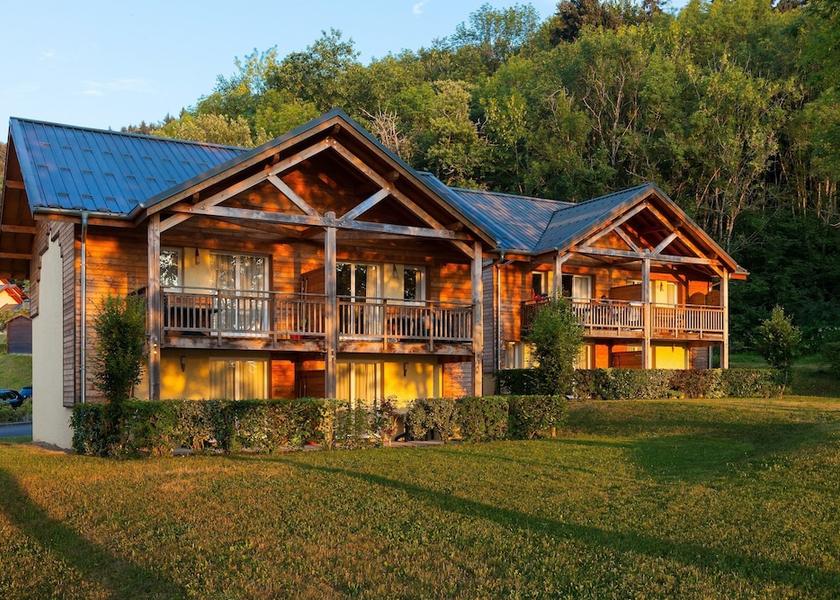 Auvergne-Rhone-Alpes Lugrin Exterior Detail