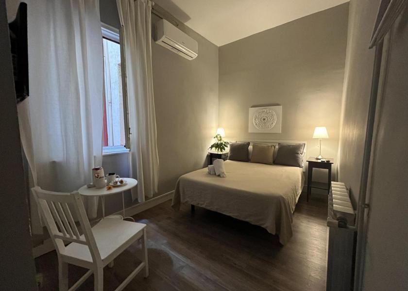 Community of Madrid Madrid Double Room with Private Bathroom