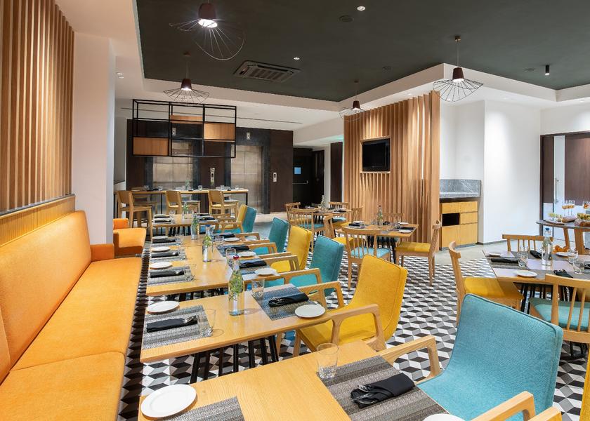 Madhya Pradesh Gwalior Food & Dining