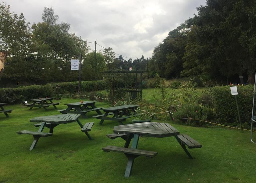 England Hook Property Grounds
