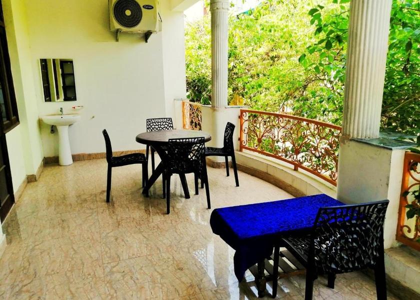 Uttar Pradesh Agra Triple Room with Private External Bathroom