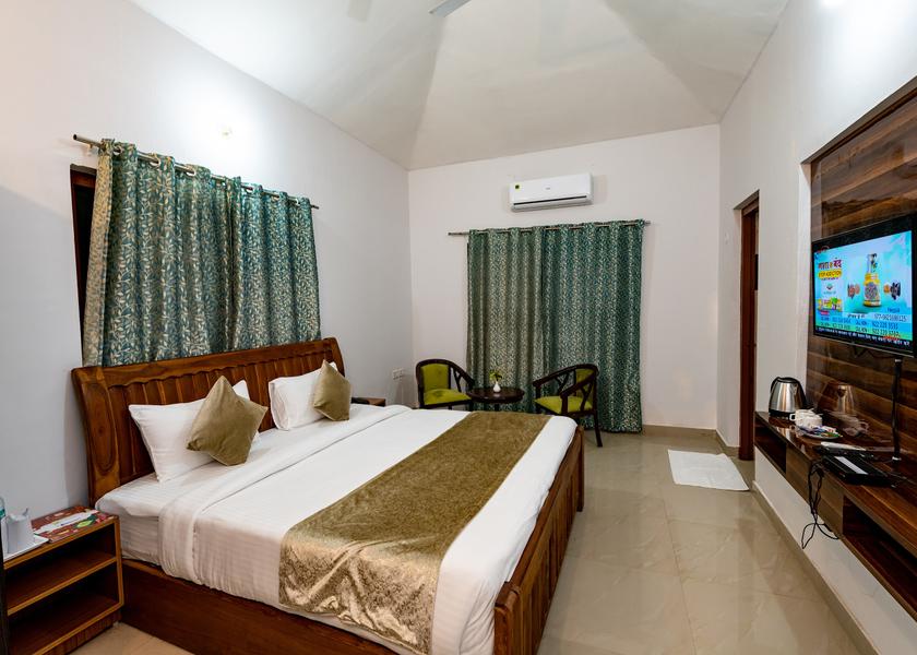 Uttarakhand Sawal Deh West Elegant room with plunge pool