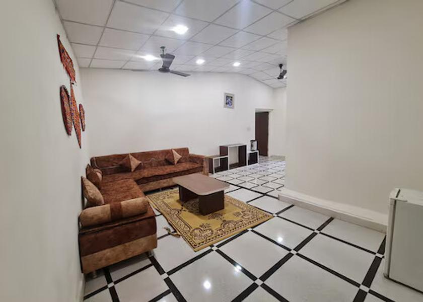 Gujarat Sasan Gir Public Areas
