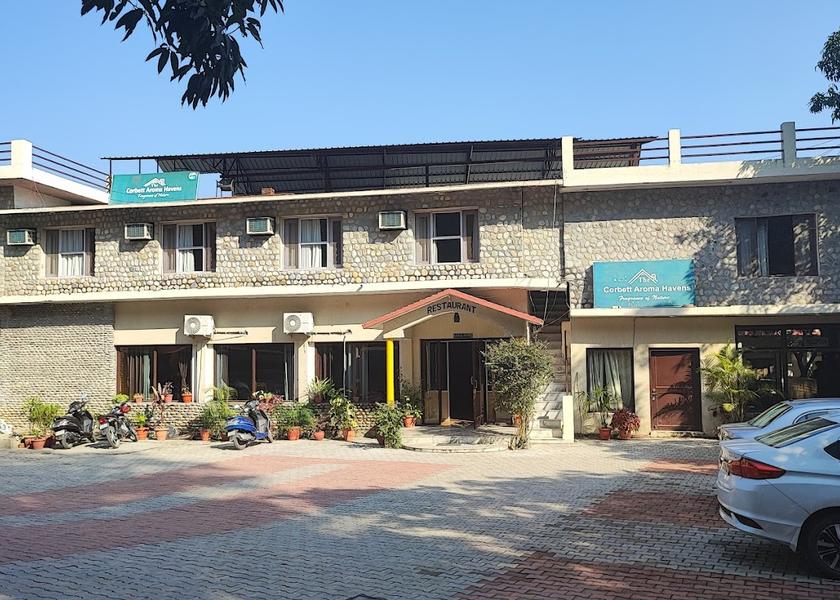 Uttarakhand Dhikuli Hotel Exterior