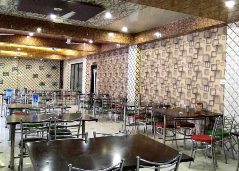 Himachal Pradesh Dalhousie Food and Drink