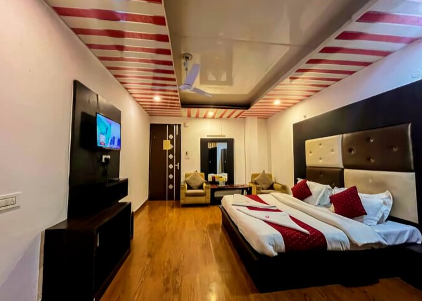 Himachal Pradesh Dalhousie Super Deluxe Room