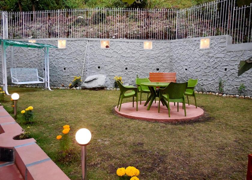 Uttarakhand Bhimtal Outdoors