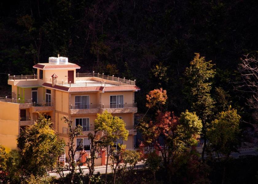 Uttarakhand Bhimtal Hotel Exterior