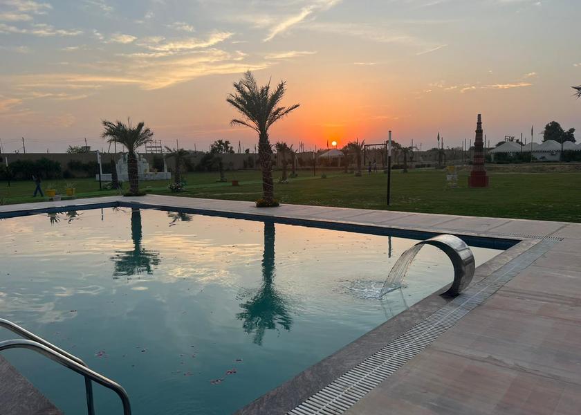 Uttar Pradesh Vrindavan Pool