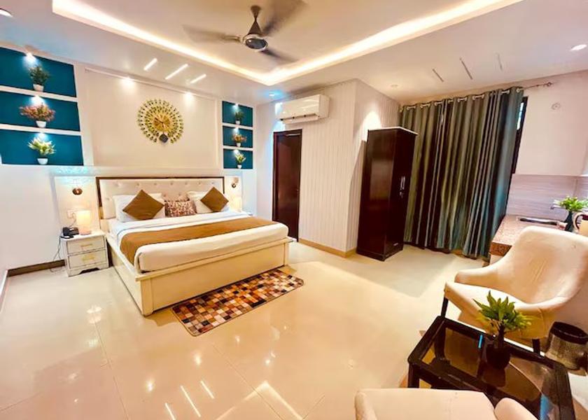 Uttar Pradesh Vrindavan Public Areas