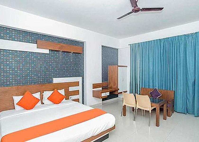 Karnataka Bangalore Deluxe Room