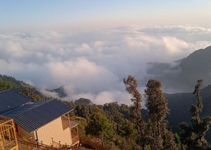 Uttarakhand Dhanaulti Hotel View