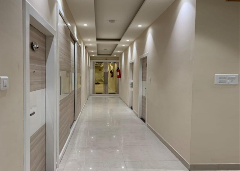 Uttar Pradesh Lucknow Public Areas