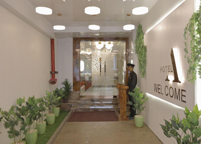 Maharashtra Mumbai Public Areas