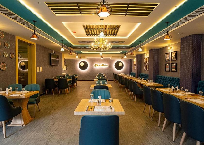 Madhya Pradesh Bhopal Food & Dining