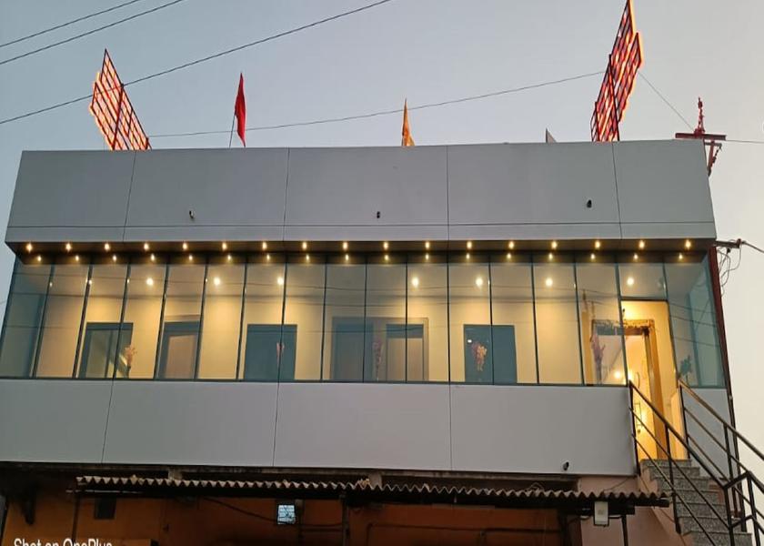 Gujarat Sanand Front of property