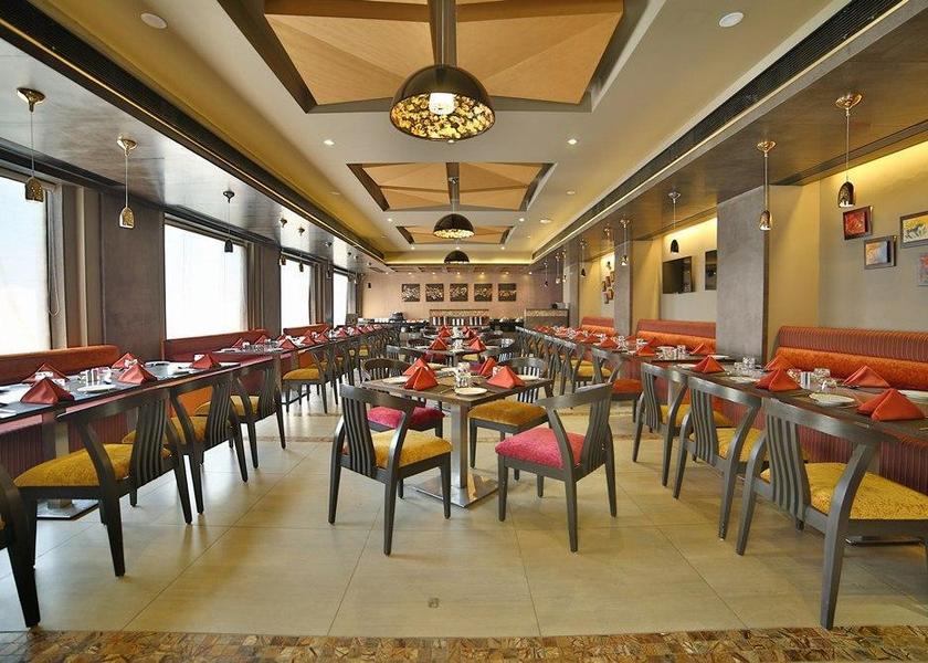 Gujarat Ahmedabad Food & Dining