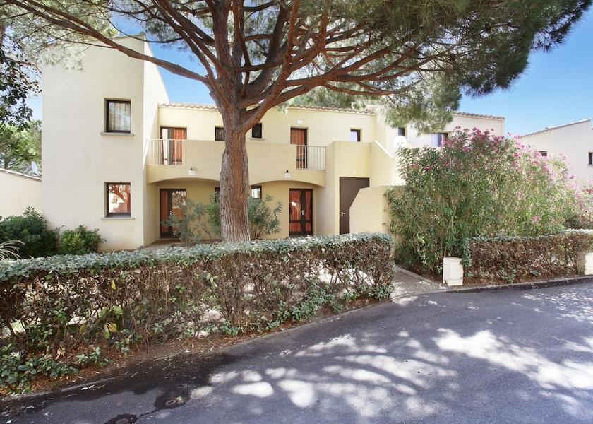 Occitanie Agde Exterior Detail