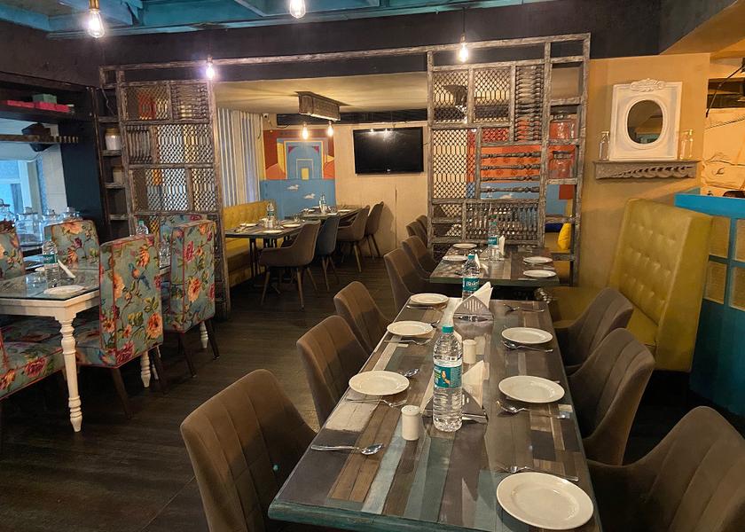 Maharashtra Nagpur dining area
