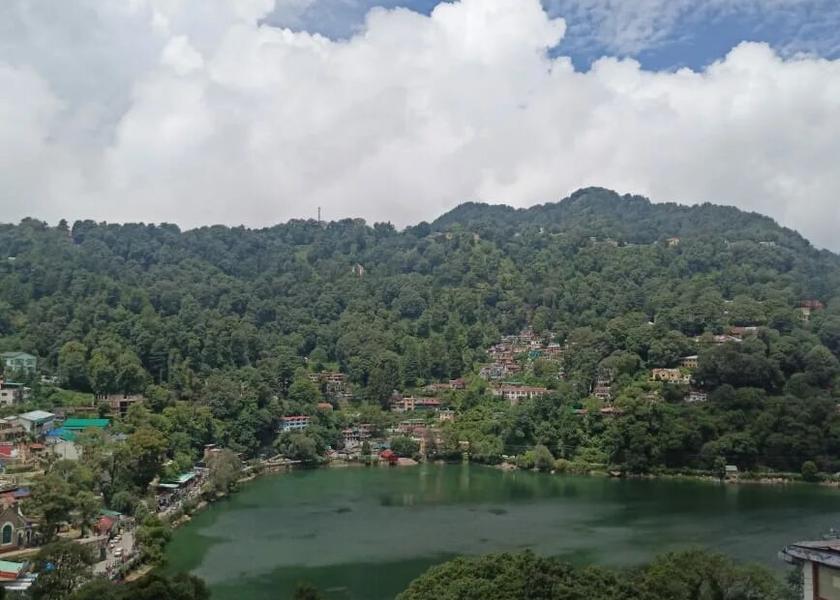 Uttarakhand Nainital Hotel View