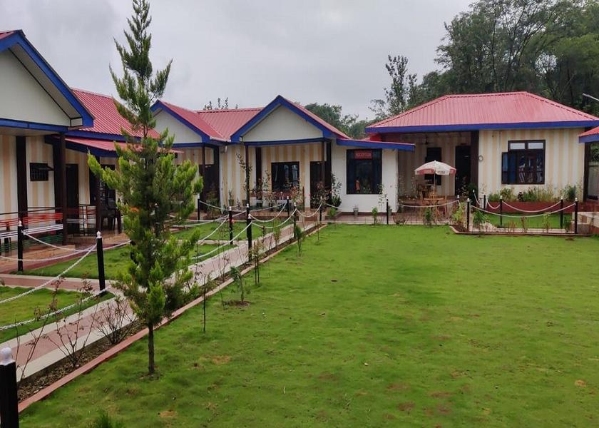 Himachal Pradesh Bir Hotel Exterior
