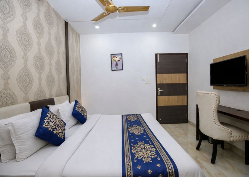 Punjab Amritsar Super Deluxe Room ( 2 Minute Walk to Golden Temple )