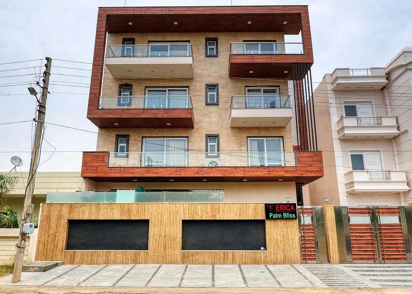 Haryana Gurugram Hotel Exterior