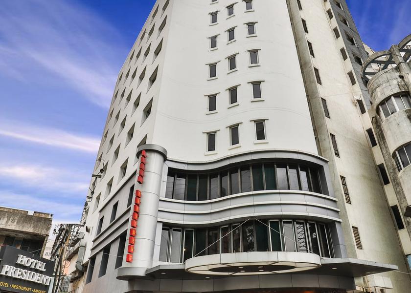 Gujarat Vadodara Hotel Exterior