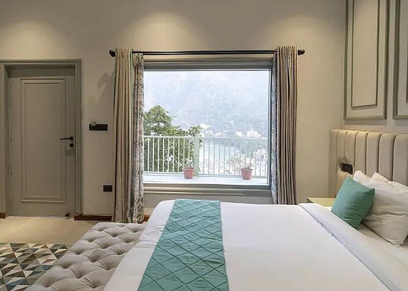 Uttarakhand Rishikesh Deluxe room