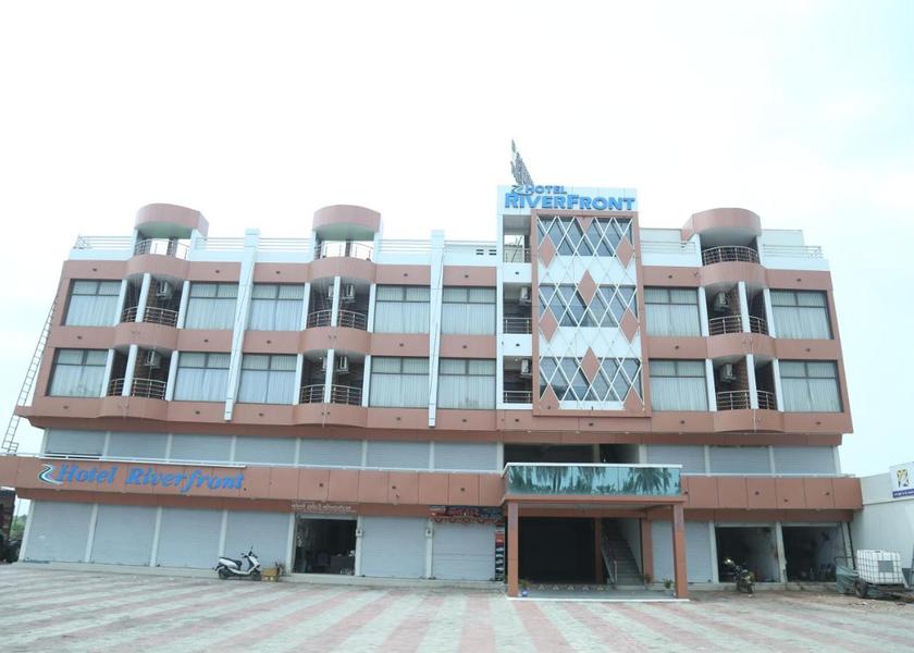 Gujarat Kajli Hotel Exterior