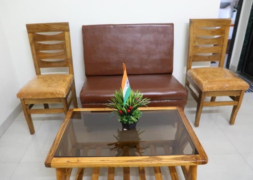 Maharashtra Navi Mumbai Living room